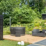 Thorine - 750m From The Sea By Interhome